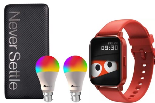 In the photo: OnePlus powerbank, Zunpulse smart bulb, and Dizo smartwatch.