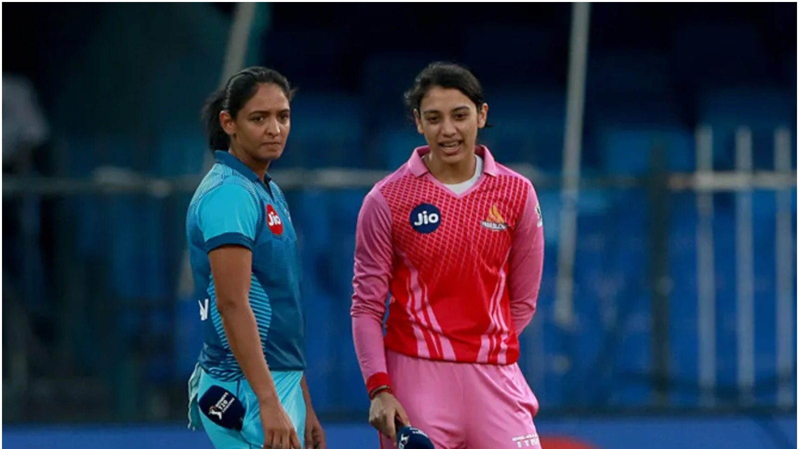 Harmanpreet menang dengan melempar dan memilih Pat terlebih dahulu