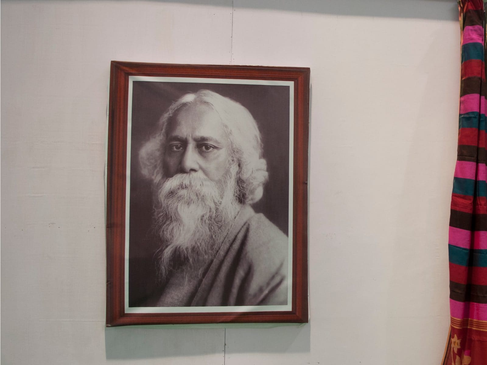 Rabindranath Tagore Jayanti 2022: Inspirational Quotes, Thoughts and  Messages That Celebrate the Great Poet