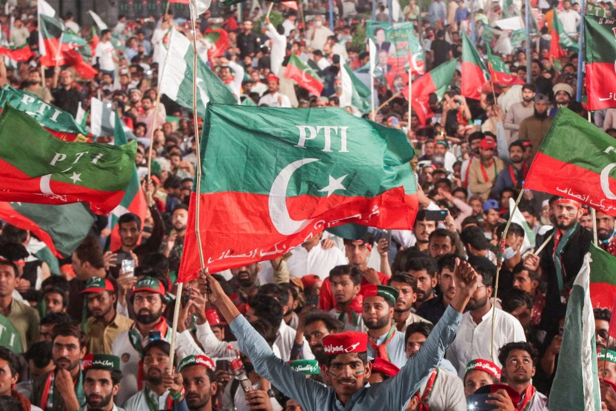 Pakistan Arrests More Than 100 Activists Of Imran Khan's PTI Ahead Of  Islamabad Mega-march