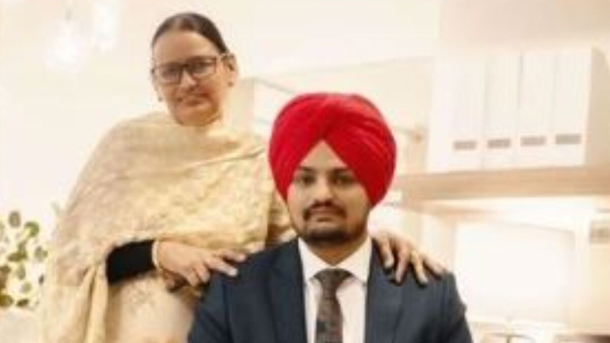 Sidhu Moose Wala Was to Tie Knot in November, Mother Was Preparing for Wedding Since Months