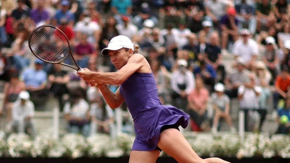 Italian Open: Simona Halep, Victoria Azarenka Advance to Second Round