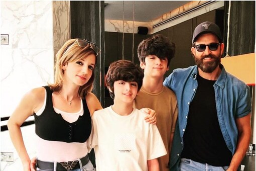 Sussanne Khan Drops a Pic With Hrithik Roshan and Their Two Sons (Picture Credits: Sussanne Khan/Instagram) 