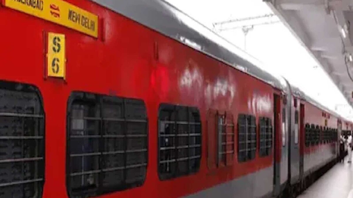 Indian Railways Announces Special Train Connecting Varanasi With