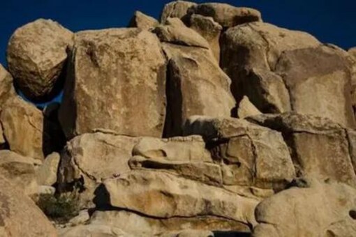 Internet is Frantically Trying to Spot a Girl in This Rocky Landscape; Can  You See her?