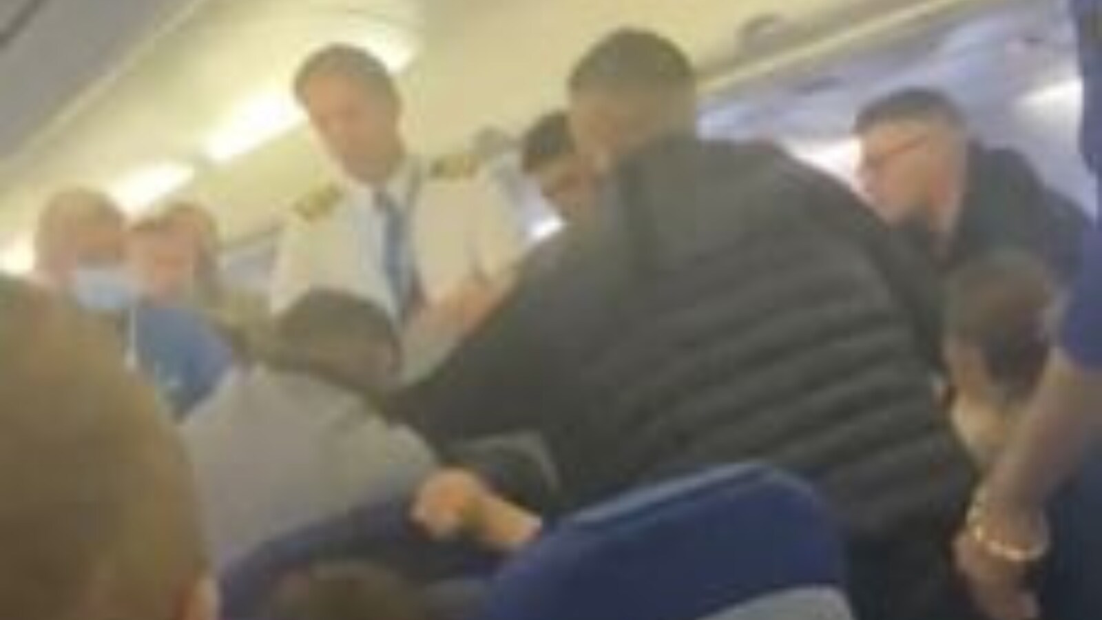 Video of Passengers Raining Blows on Each Other inside Aircraft is Viral |  WATCH