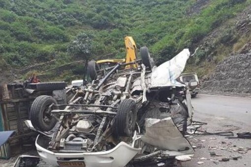 Road accidents are multi-causal and are often the result of the interplay of various factors like human error, road environment, and vehicular condition. (Representational Image: ANI) 
