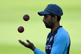 Ranji Trophy: Wriddhiman Saha Back in Bengal Squad For Quarterfinals; Mohammed Shami's Inclusion Subject to BCCI's Clearance