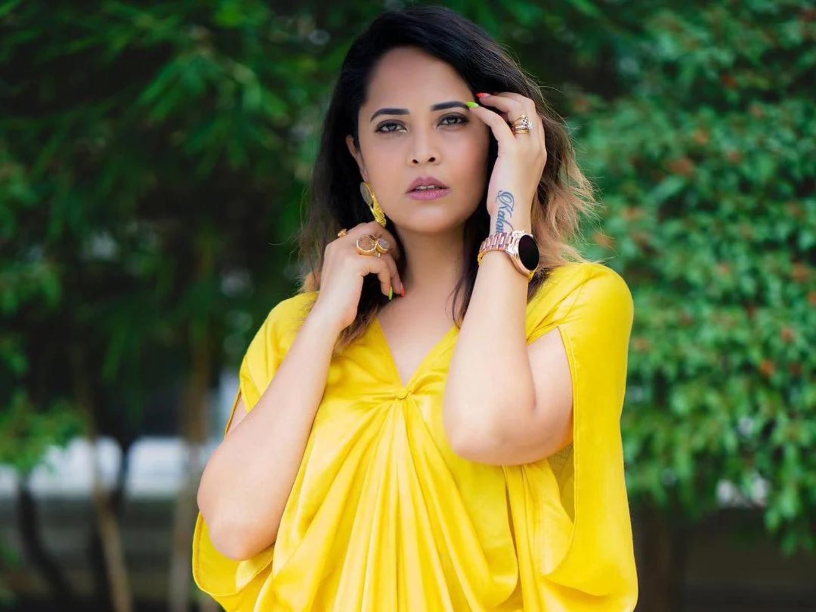 1600px x 1200px - Anasuya Bharadwaj's 'Audacious' Pictures Go Viral, But Not Everyone Is  Impressed - News18