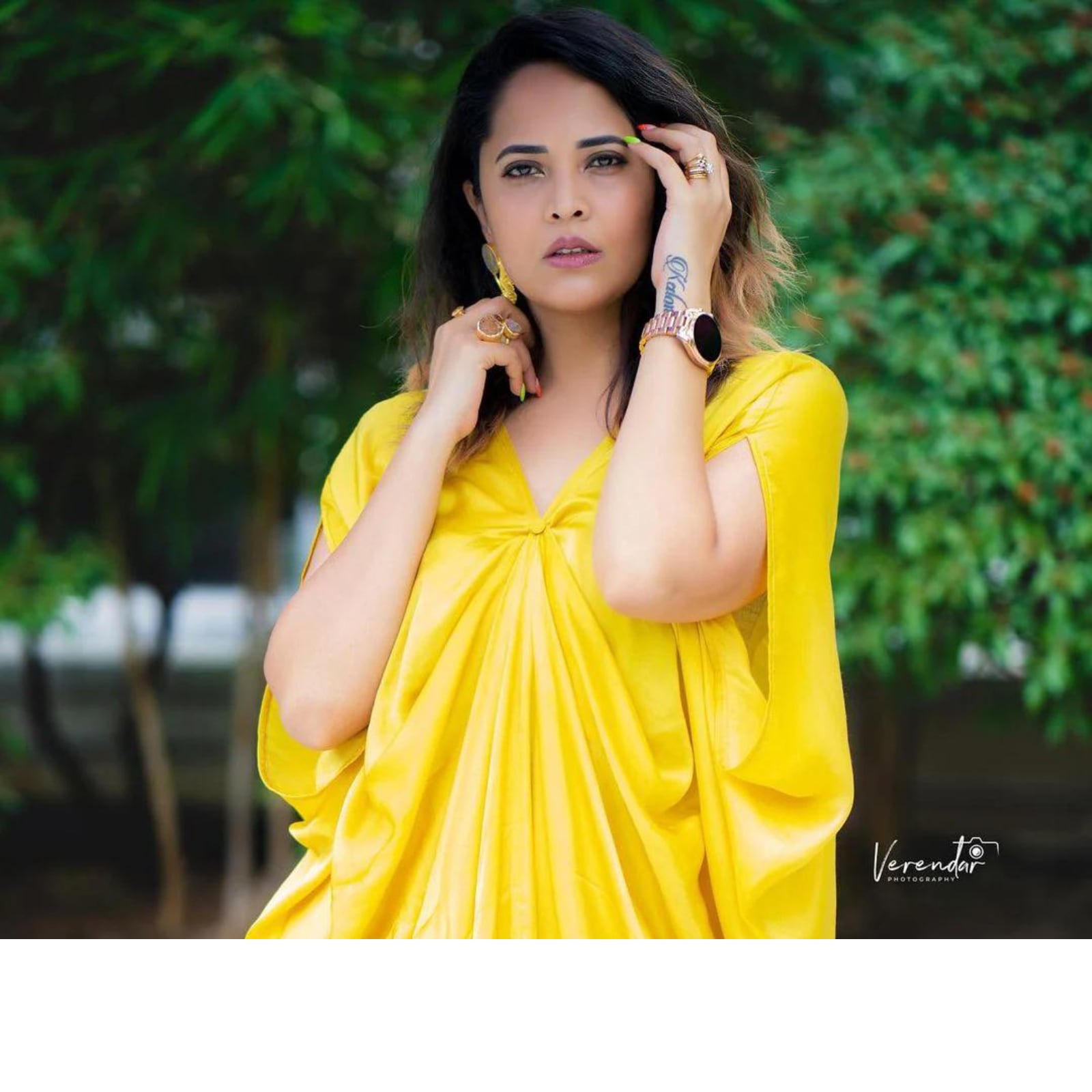 1600px x 1600px - Anasuya Bharadwaj's 'Audacious' Pictures Go Viral, But Not Everyone Is  Impressed - News18