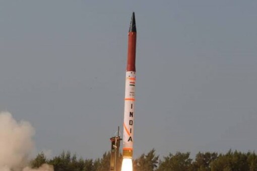 Թ»ʺ㹡÷ͺ Agni-4 IR Ballistic Missile ͹Զع¹  (ٻҾѺ繵᷹: Twitter/File Photo)