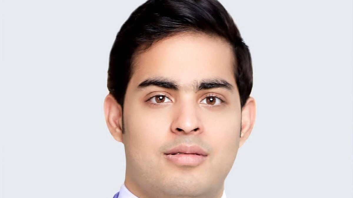 Akash Ambani Named in Time100 NEXT list; Here's Why The Reliance Jio Chairman Is The Next Big Thing