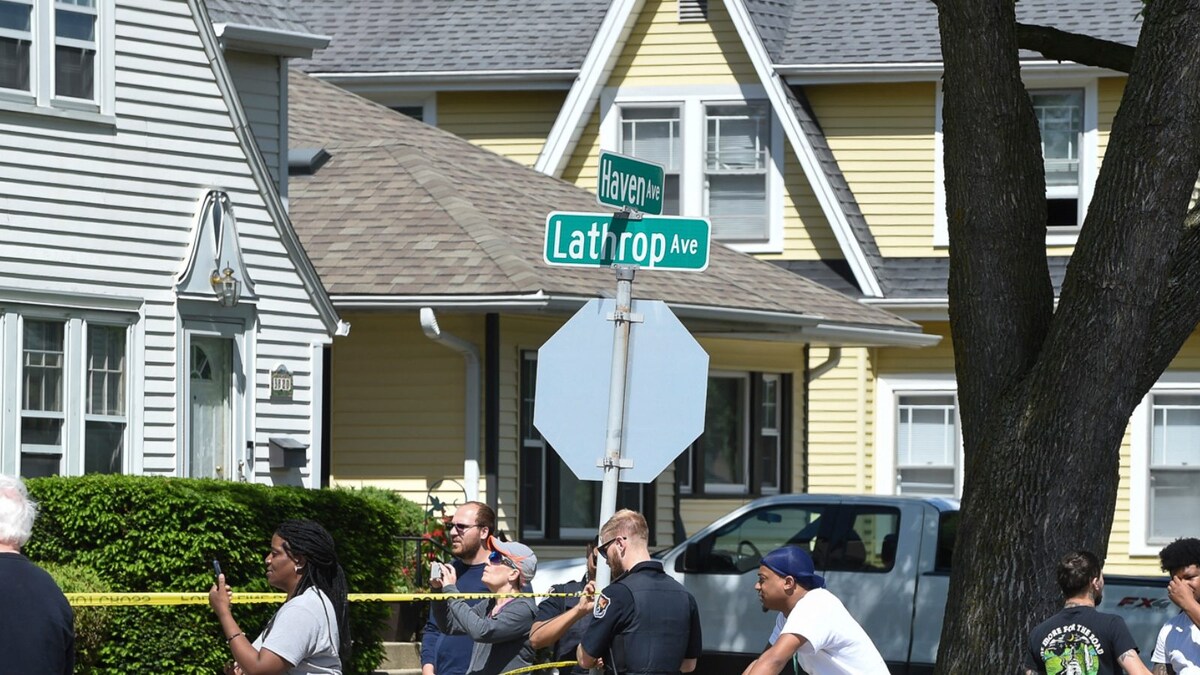 Shooting At Cemetery In Racine, Wisconsin Injures Multiple Funeral