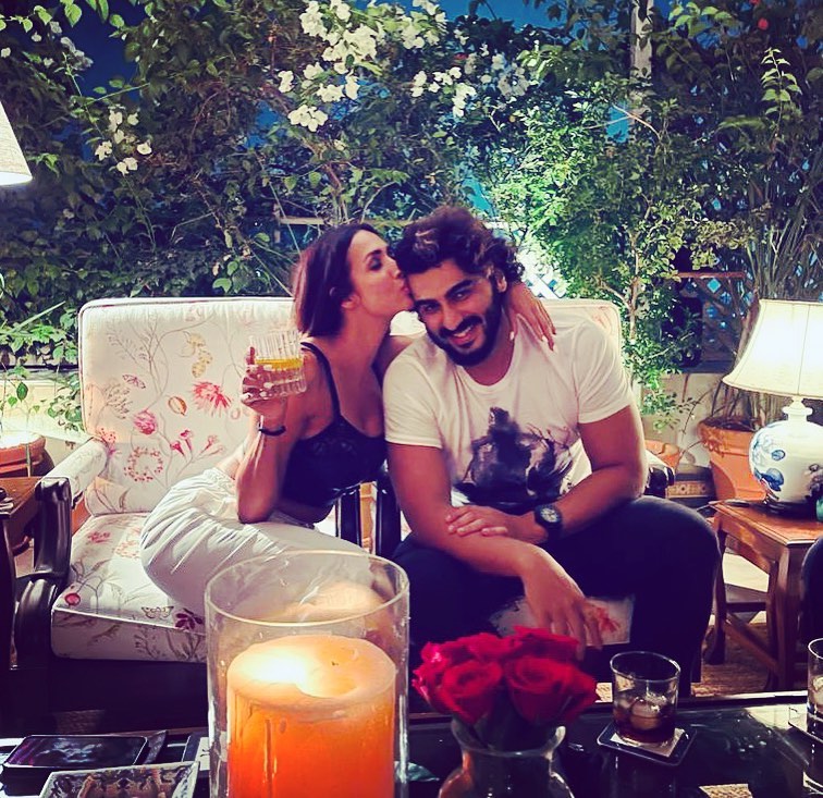 Arjun and Malaika love to go on trips every now and then and treat fans with romantic pictures. (Image: Instagram)