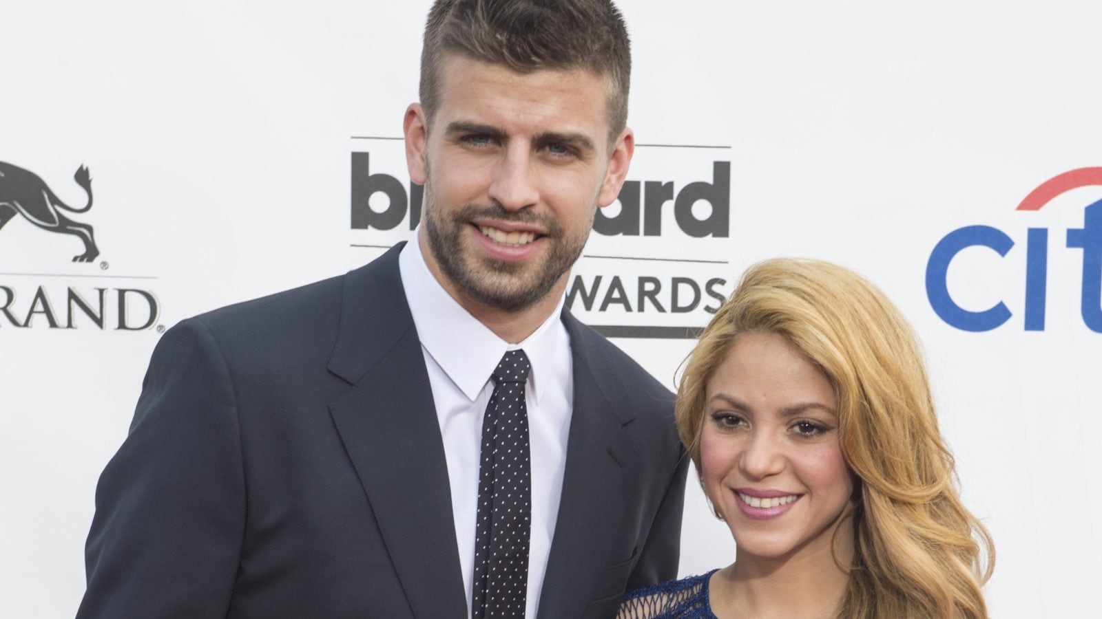 Shakira dan Gerard Pique berada di ambang perpisahan setelah memergokinya dengan wanita lain: Laporkan