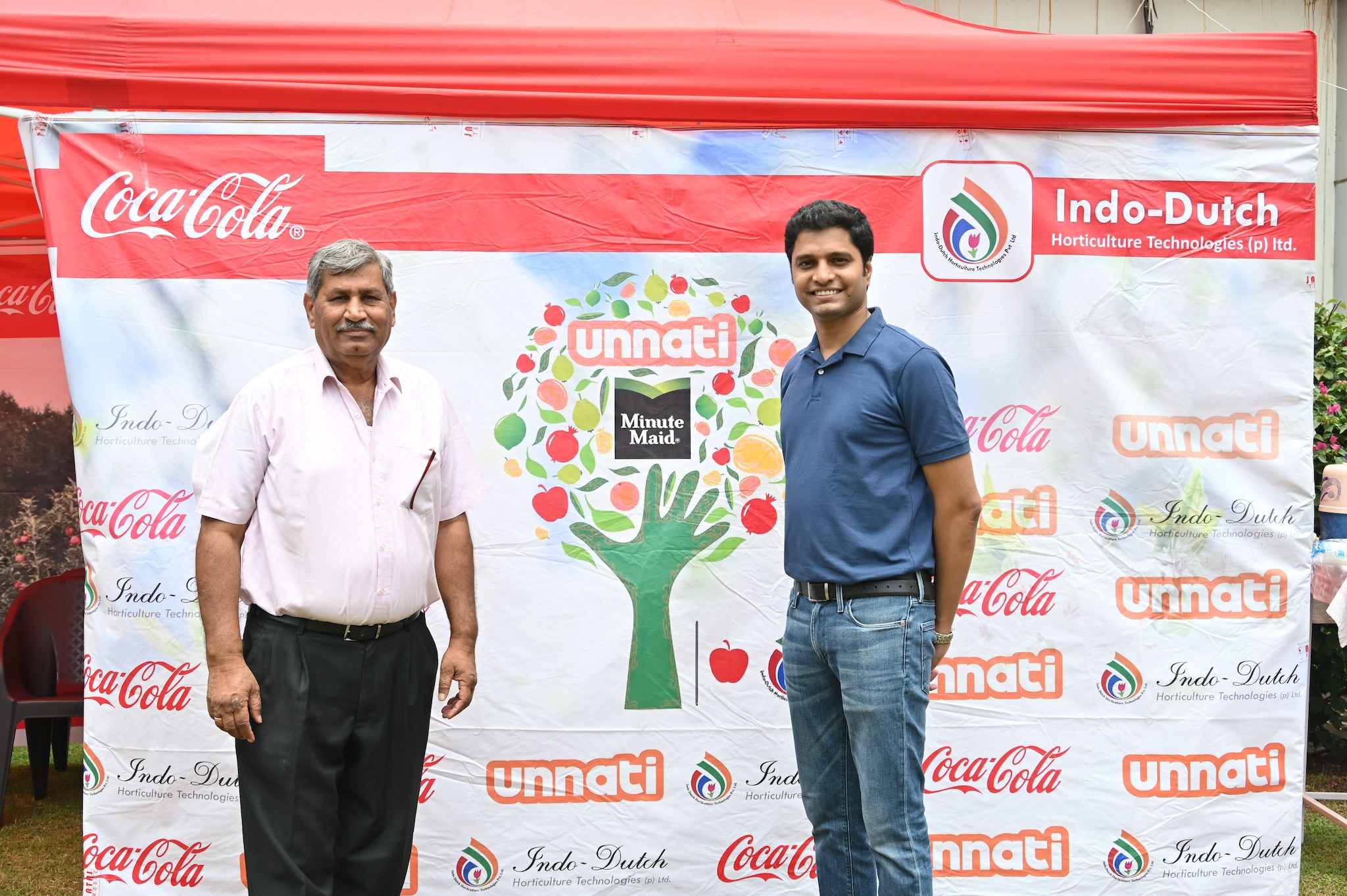   Coca-Cola India's project Apple Unnati- L to R- Mr. Sudhir Chadha, Director, Indo-Dutch Horticulture Technologies & Dr. Aditya Panda, Senior Manager- CSR and Sustainability, Coca-Cola INSWA.