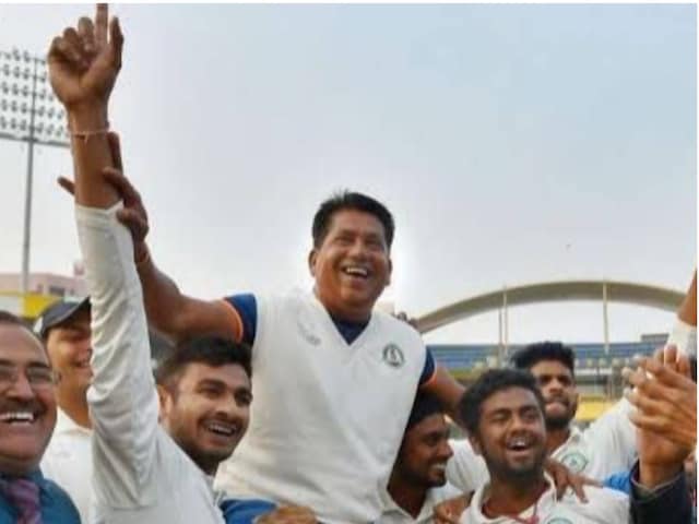 Madhya Pradesh head coach Chandrakant Pandit (Twitter)