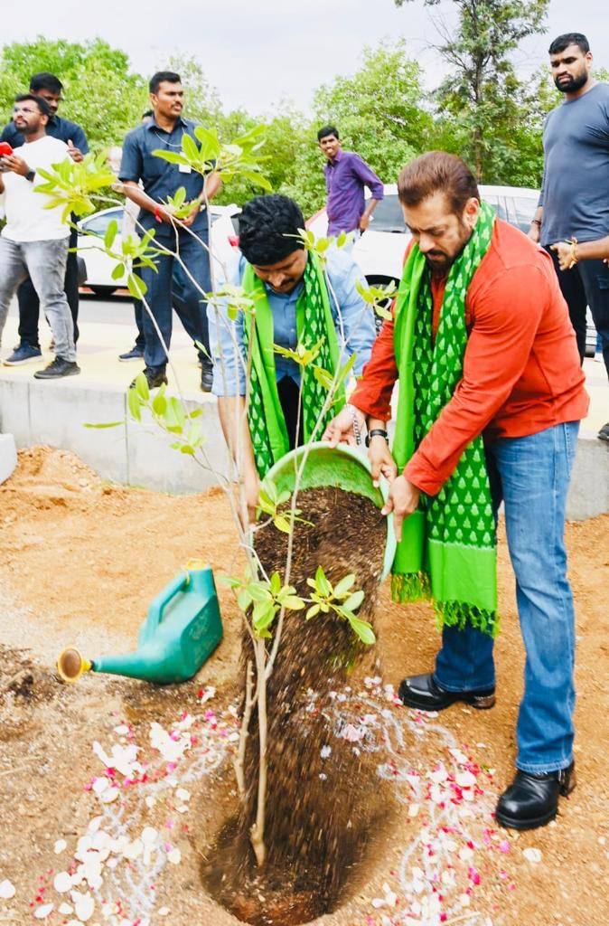 Salman Khan plants saplings in Hyderabad. 