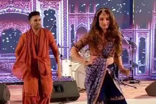 Deepak Chahar Grooves With Wife Jaya Bhardwaj