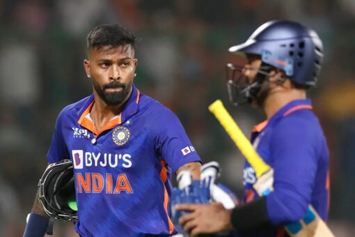 Dinesh Karthik