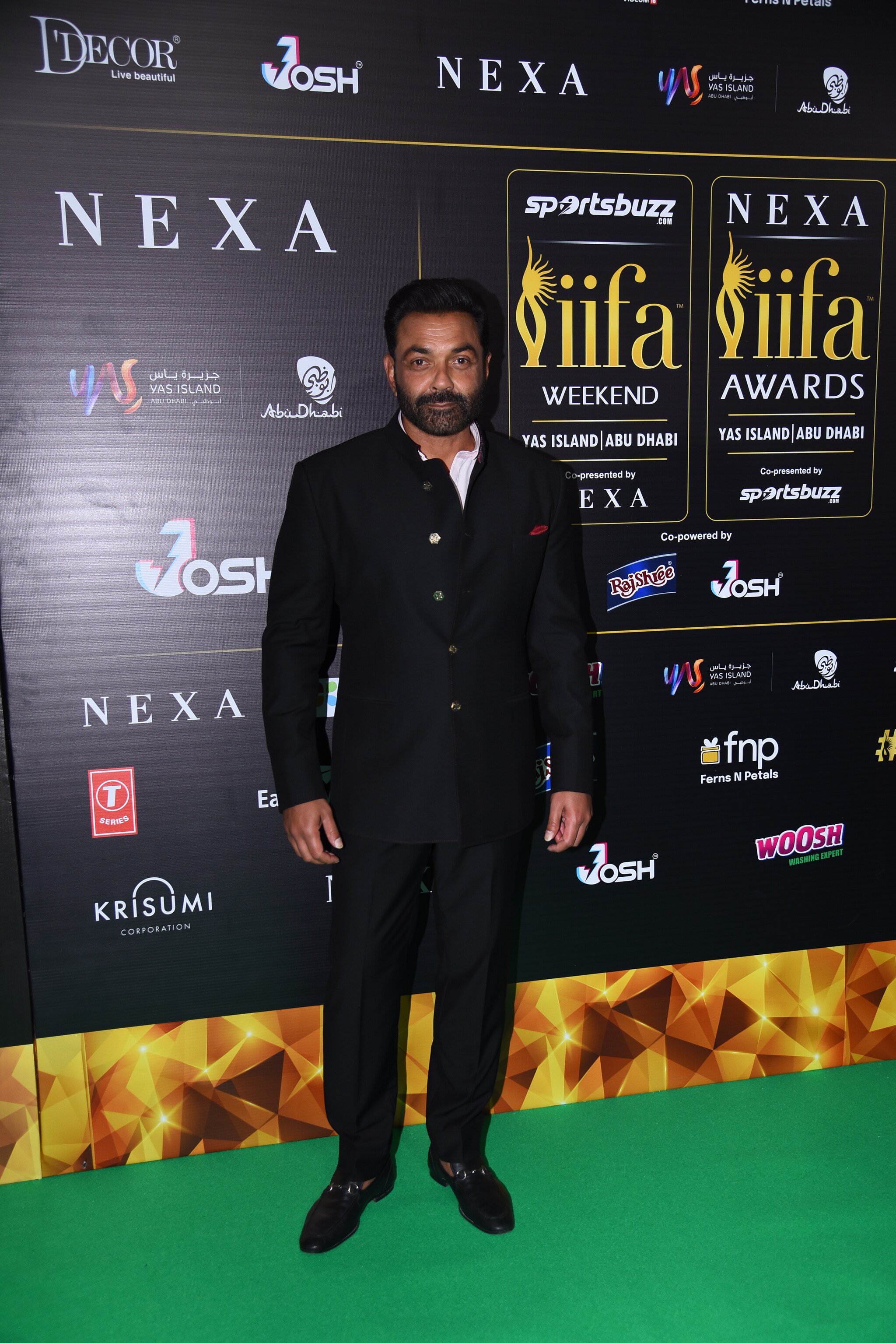 Ananya Panday, Sara Ali Khan, Nora Fatehi, Jacqueline Fernandez And ...