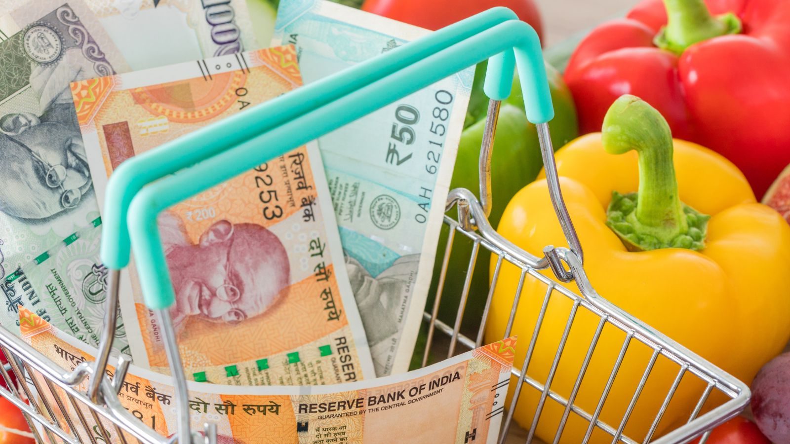 Retail Inflation In India Soars To In August On Rising Food Prices July Iip Tumbles To