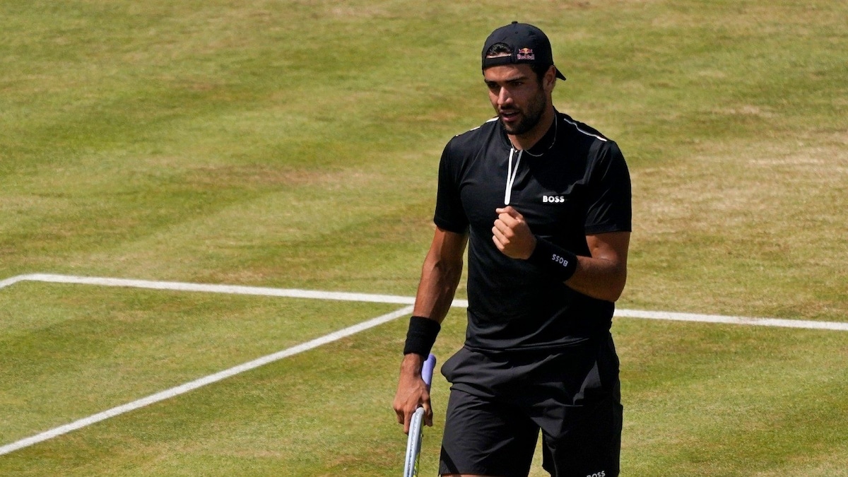 Matteo Berrettini Into Semifinals at Queen's Club