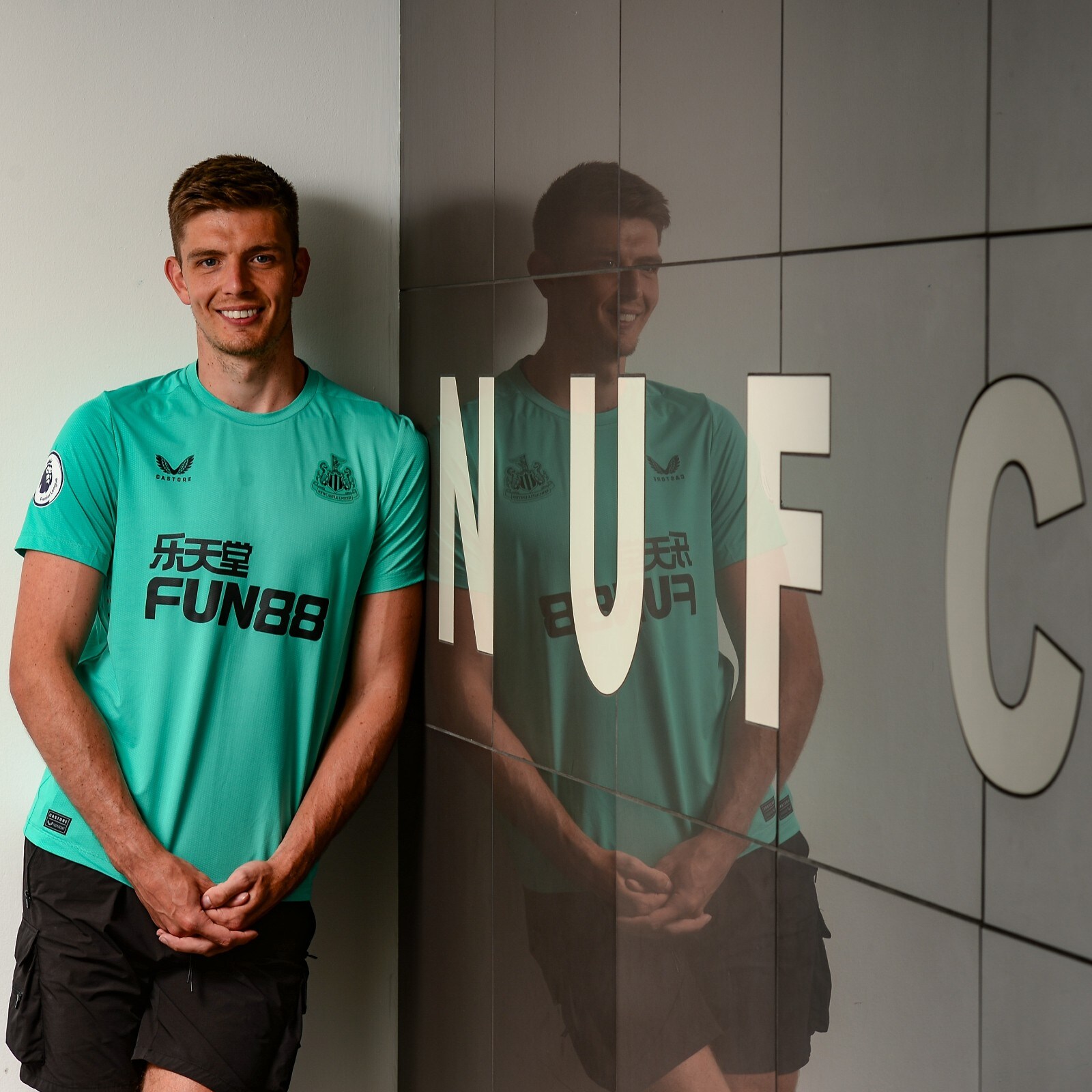 Newcastle Complete Signing of England Keeper Nick Pope From Burnley