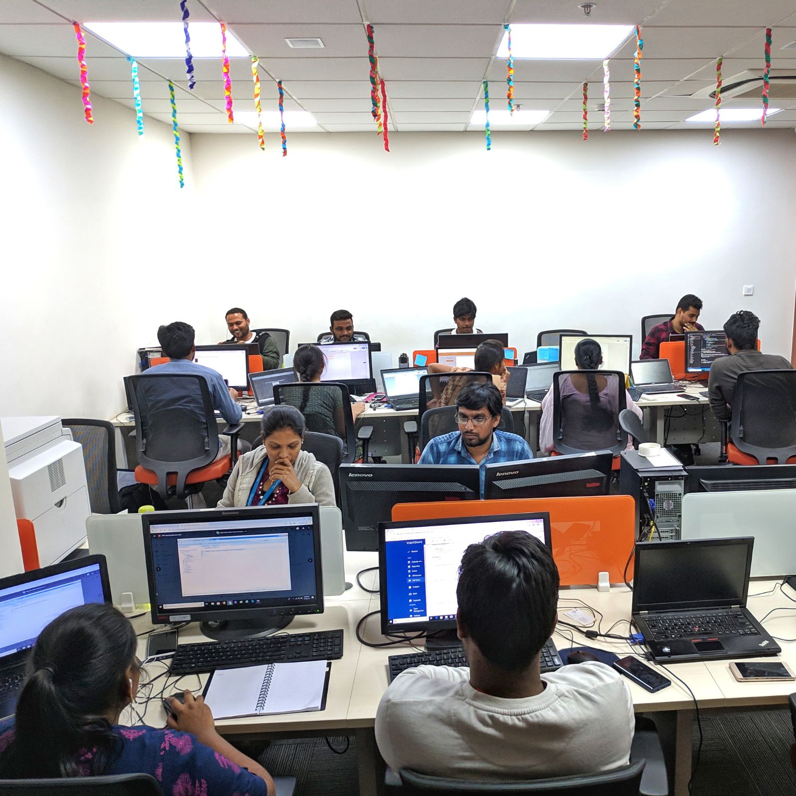 Work from Home to Continue in India? Survey Finds 73% Office Occupiers Want  Hybrid Model