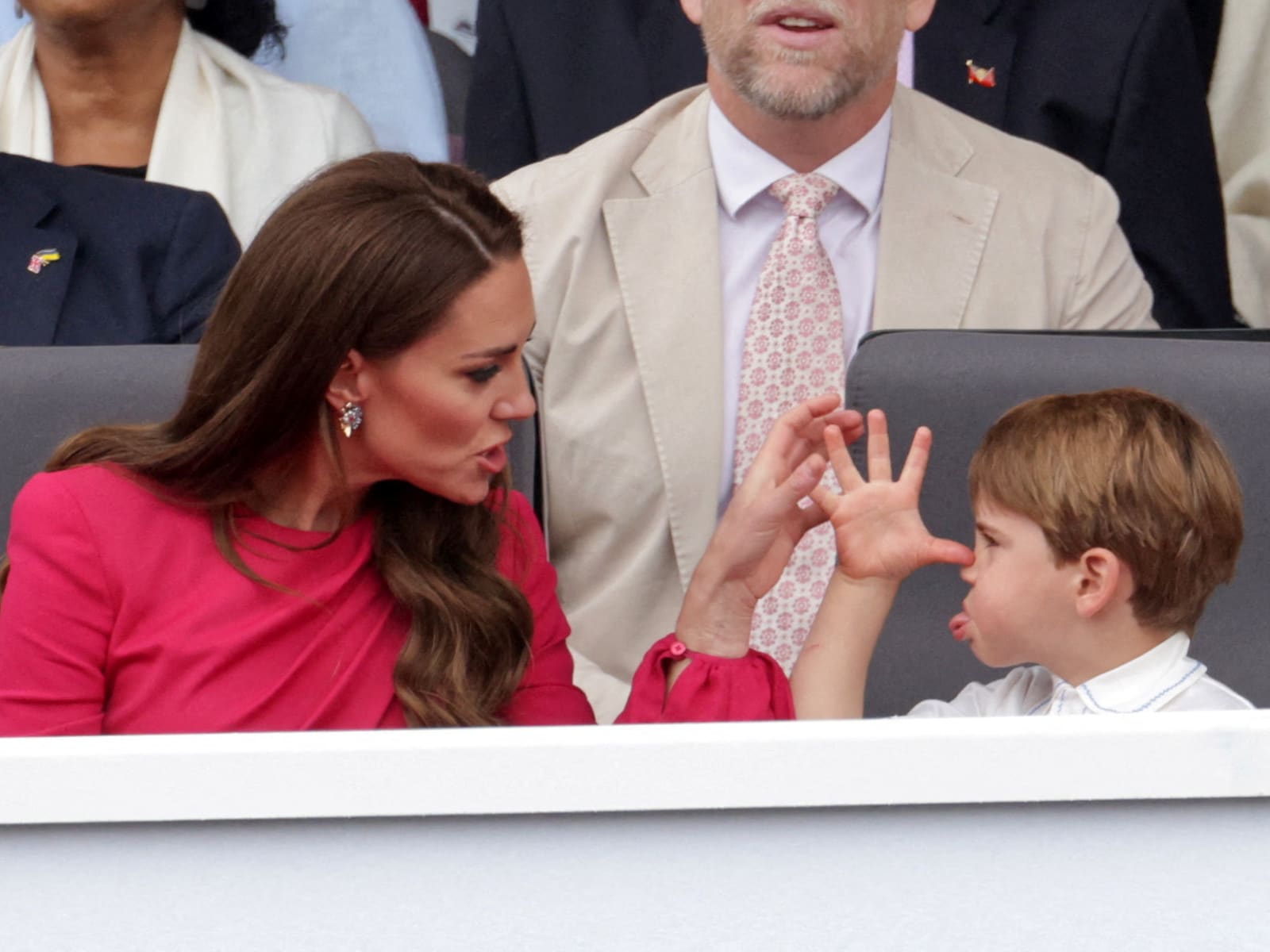 Prince William and Kate Middleton Joke About Prince Louis's