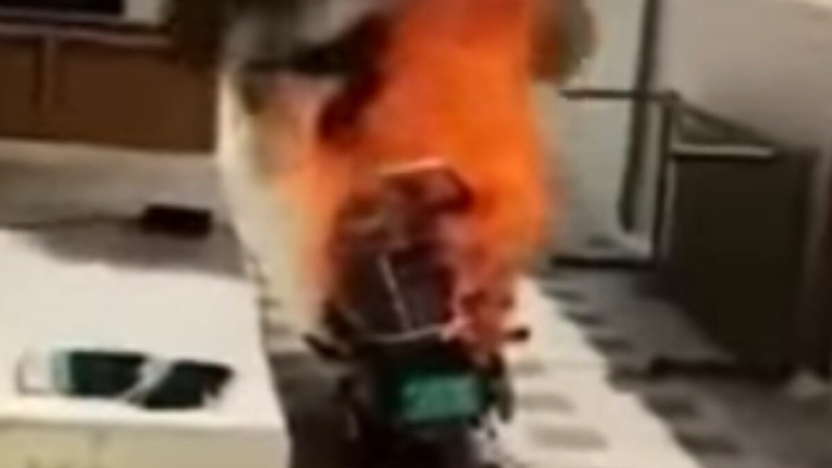 WATCH: Another Electric Scooter from Pure EV Catches Fire, This Time in Gujarat