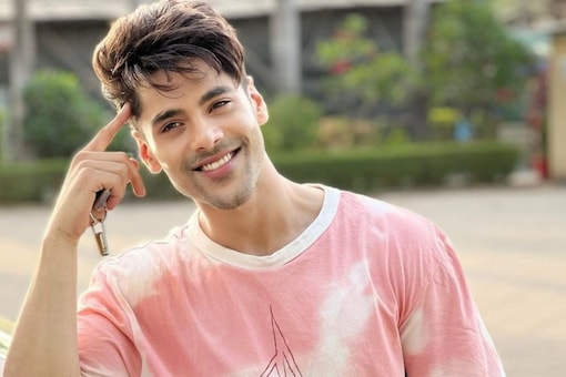 Simba Nagpal Plays The Role of Rishabh Gujral In Naagin 6 (Photo: Instagram) 