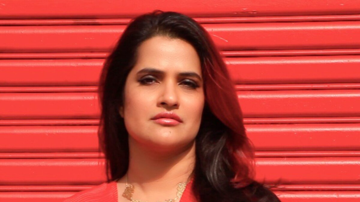 Sona Mohapatra Out Of 100 Songs Not More Than 8 Or 9 Songs Have Female Voice Exclusive News18
