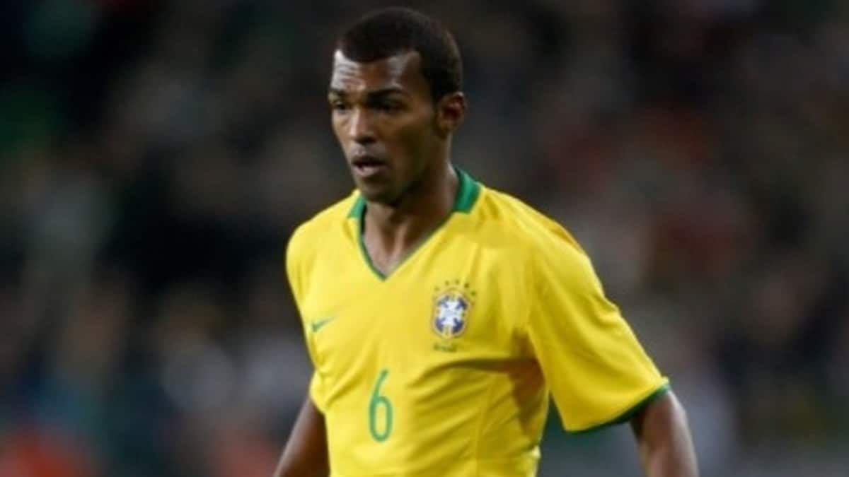 Former Brazil International Richarlyson Comes Out as Bisexual