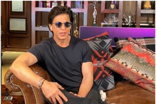 Shah Rukh Khan interacted with his fans in a live session on Instagram on completing 30 years in Bollywood.