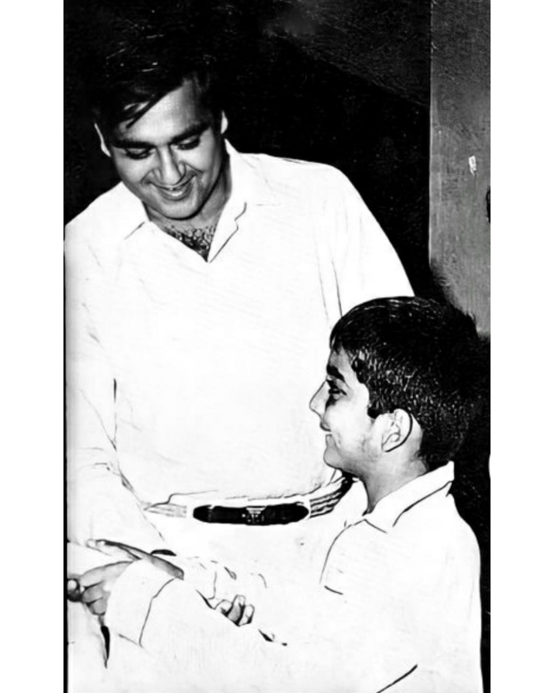 Sanjay Dutt gave a glance at his adorable relationship with his father. (Image: Instagram)