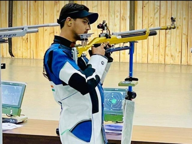 ISSF World Cup: Swapnil Kusale Enters Final of Men's 3P at Baku - News18