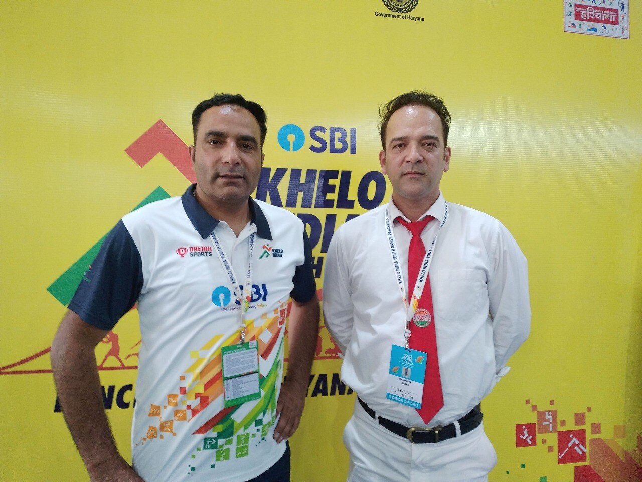 Khelo India Youth Video games: How a Maulvi in Kashmir Got here to The Rescue of Thang-Ta 1 Mohammed Iqbal, coach for the Jammu and Kashmir Thang-Ta team at KIGY-2021 (left) and Ayjaz Ahmad Bhat, coach and general secretary of the J&K Thang-Ta Association