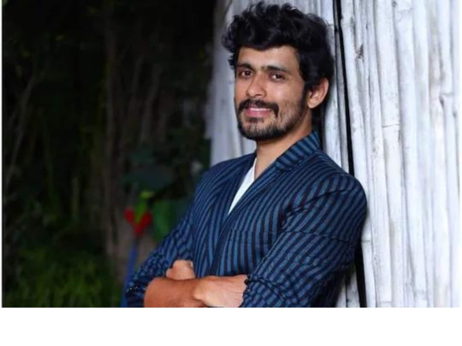 On Father's Day, Sameer Paranajpe's Emotional Note For His Dad | Movies News - News18