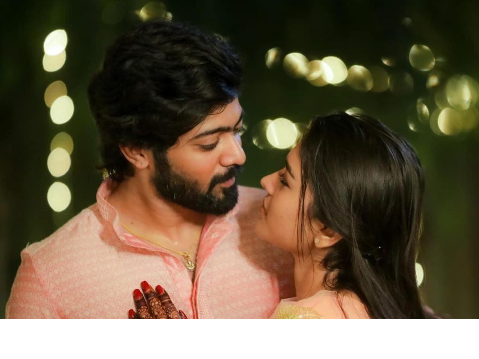 Sembaruthi Sex Videos - Actress Shabana's Husband Aryan to Work on Zee Tamil's Remake of This  Telugu Show - News18