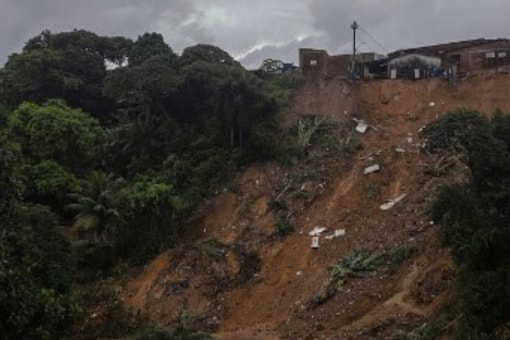 A landslide that destroyed several houses in the community Vila dos Milagres, Barro neighbourhood, in Recife, Pernambuco State, Brazil, on Tuesday. (Image: SERGIO MARANHAO/AFP)