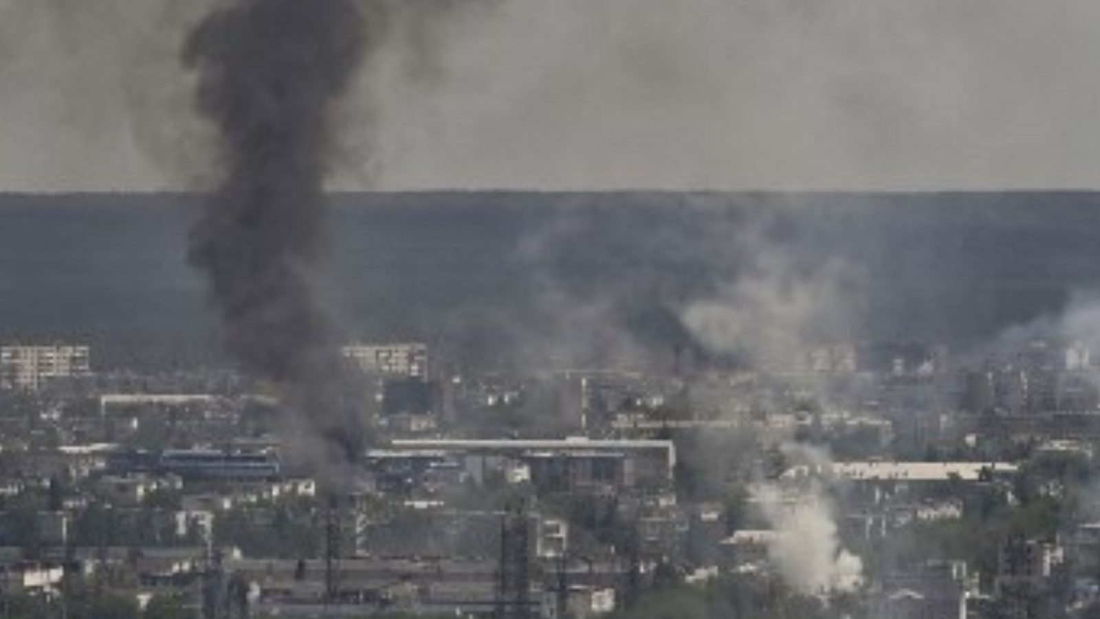 Russia Plans Evacuations From Chemical Plant in Battleground Ukraine City