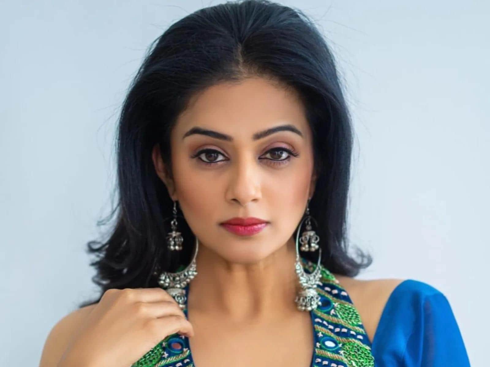 Happy Birthday Priyamani, 5 Lesser Known Facts About Narappa Actress -  News18
