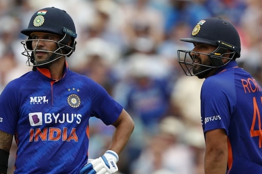 Rohit Sharma and Shikhar Dhawan in action against England in 1st ODI.