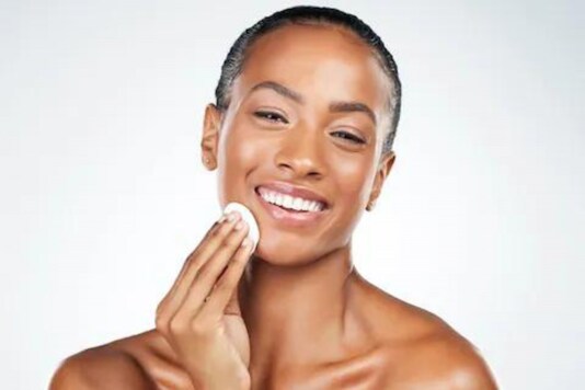 Glass skin is defined as having a smooth skin- texture, and plump skin.
(Source: Shutterstock)

