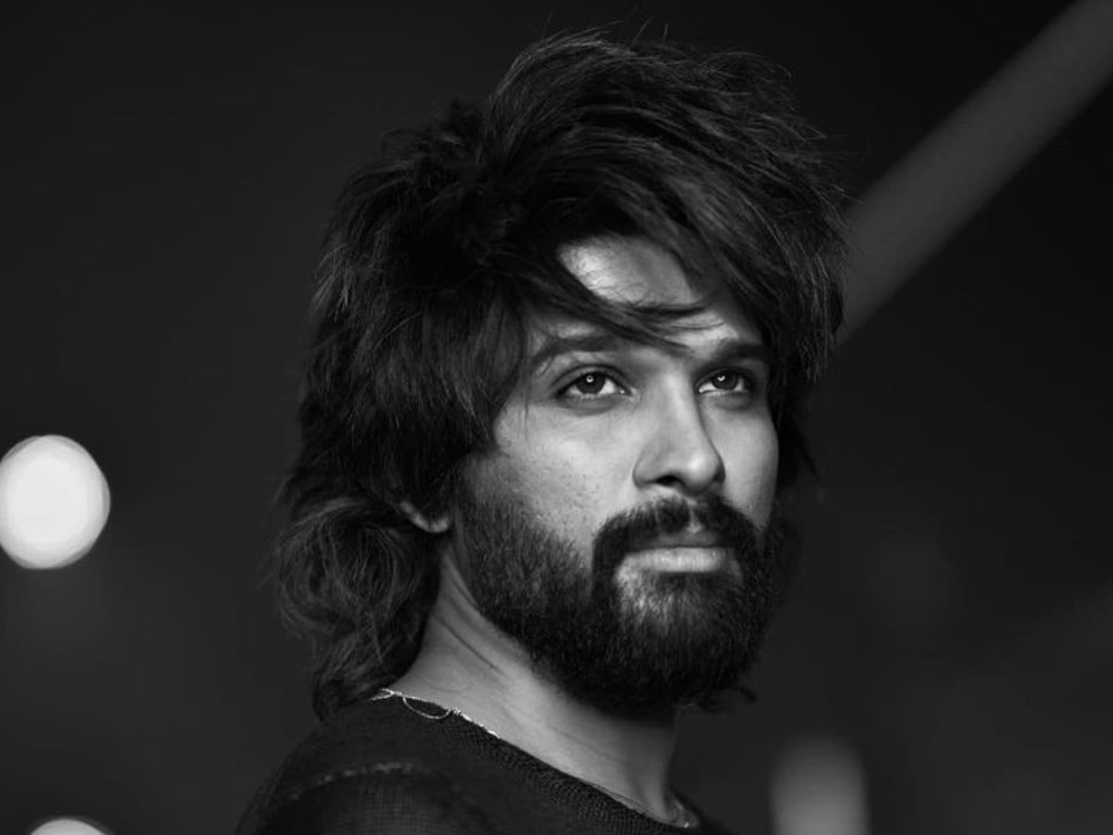 Allu Arjun Grabs Everyone's Attention With His New Look; Is It For Pushpa: The Rule? Allu Arjun Grabs Everyone's Attention With His New Look; Is It For Pushpa: The Rule?