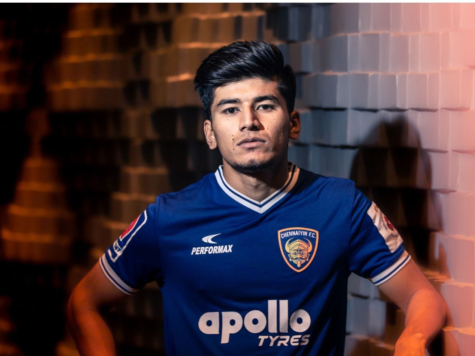 performax chennaiyin fc jersey