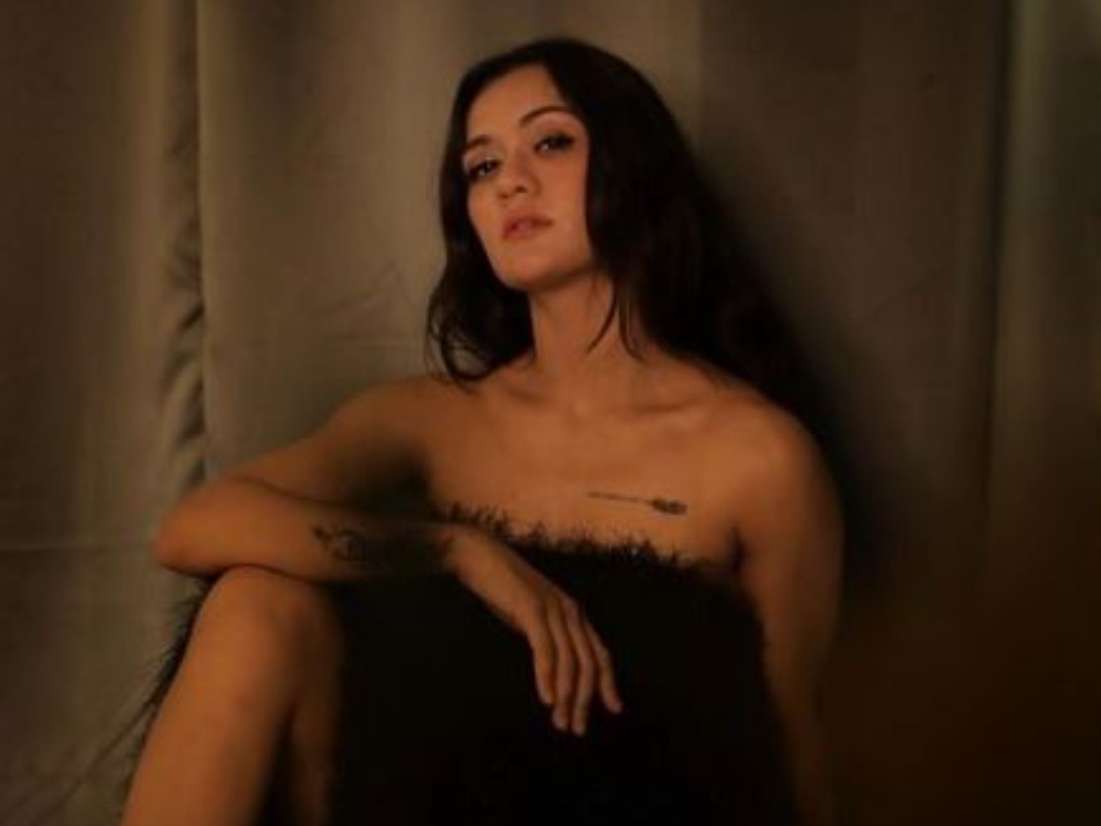 TMKOC Fame Aradhana Sharma Makes Her Big Screen Debut, Opens Up About  Working With Vikram Bhatt | Movies News - News18