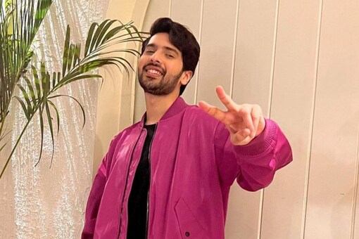 Armaan Malik Surprises Fans With New Single 'Tu' on His 27th Birthday ...