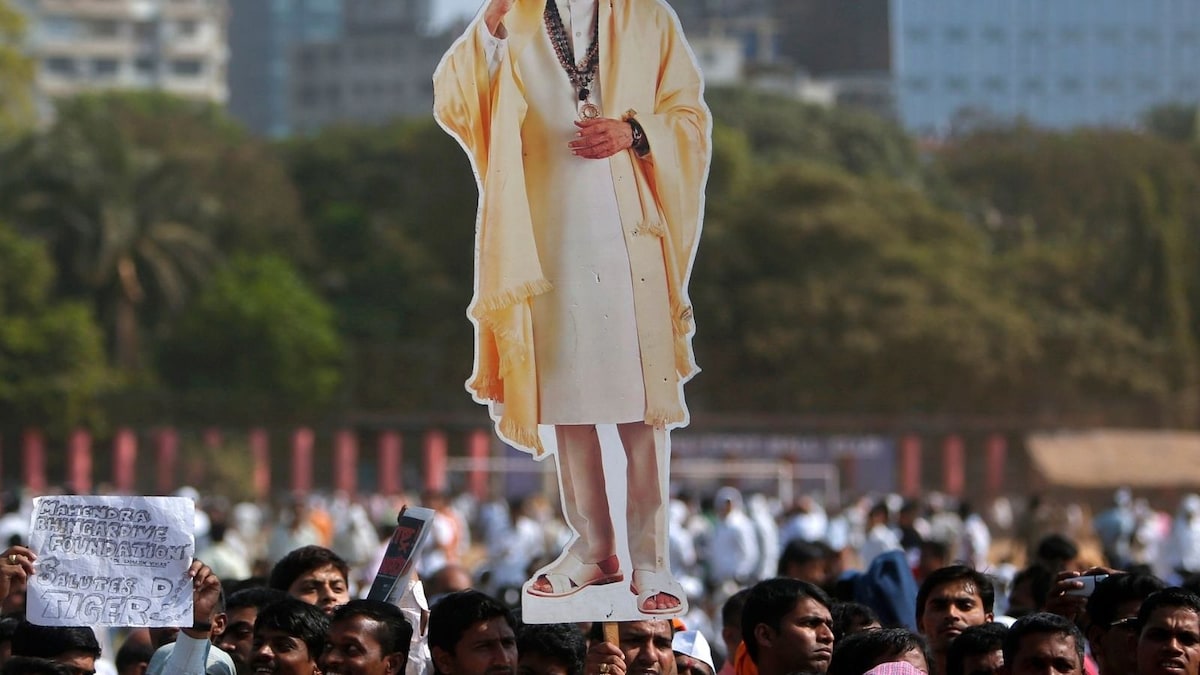 Party Founder Bal Thackeray Stars in Dussehra Rally Teasers of Both Sena Factions